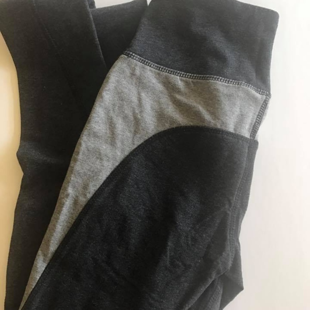 NWT Hippie Rose leggings gray Small Juniors - Picture 4 of 4
